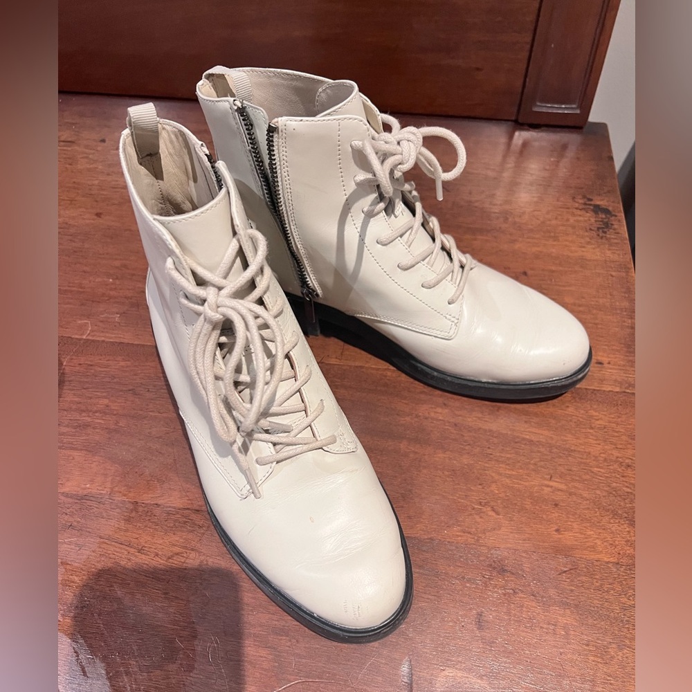 Everlane white lace up boots